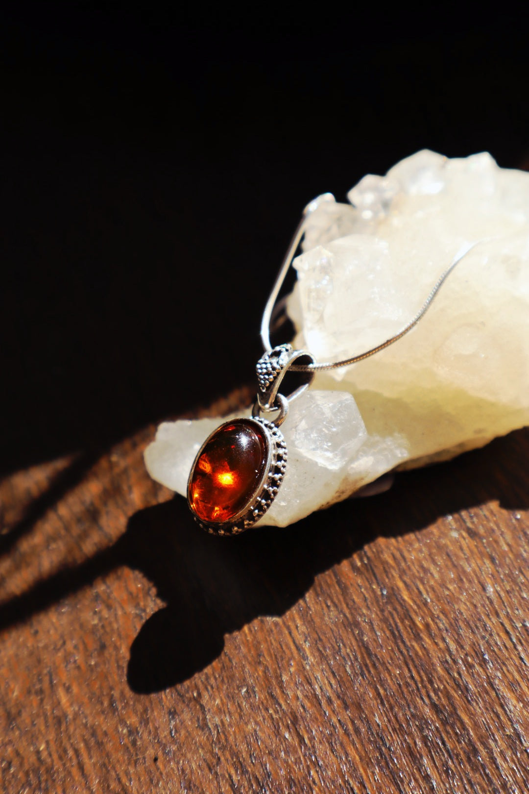 Sterling Silver Medieval Style Amber Jagged necklace