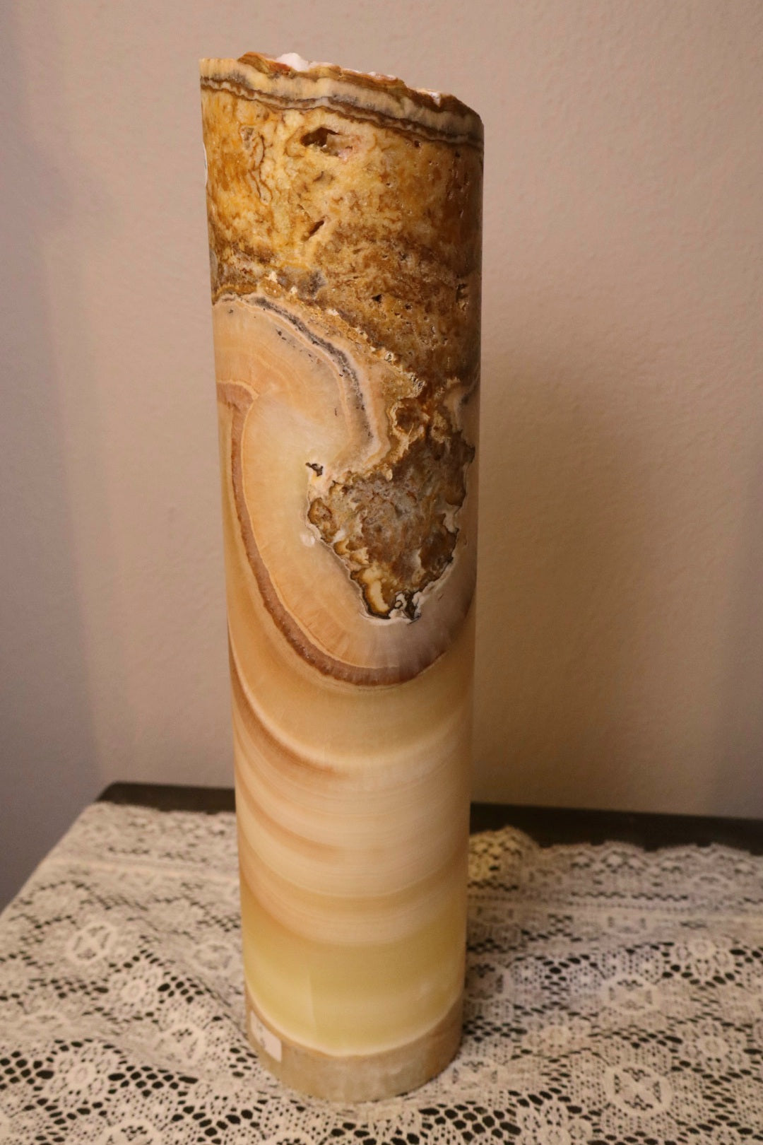 Onyx Lamp (B)