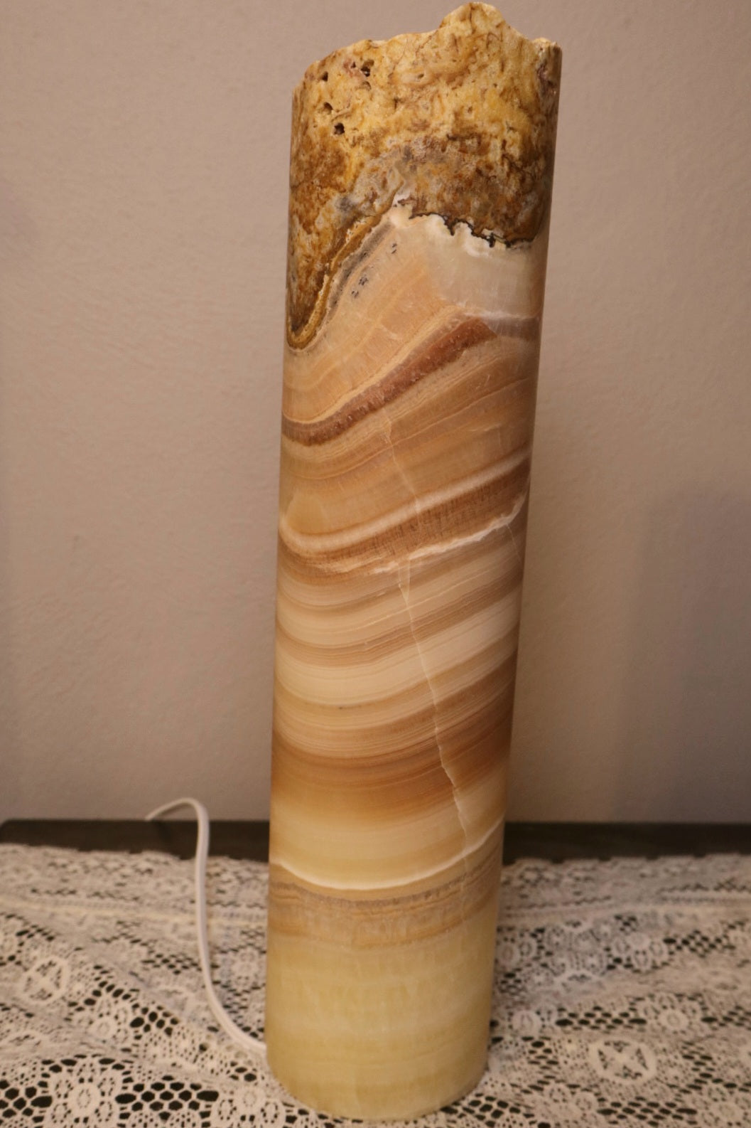 Onyx Lamp (A)