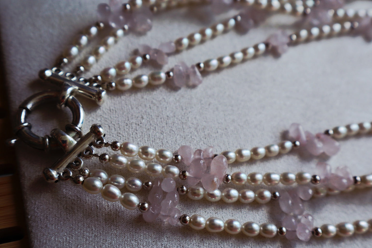 Genuine Fresh Water Pearl / Rose Quartz 925