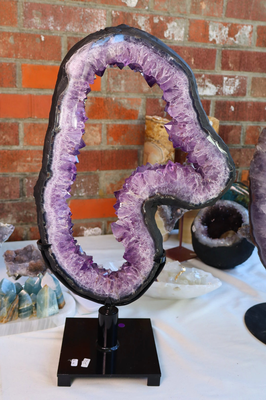 Amethyst portal rotative base