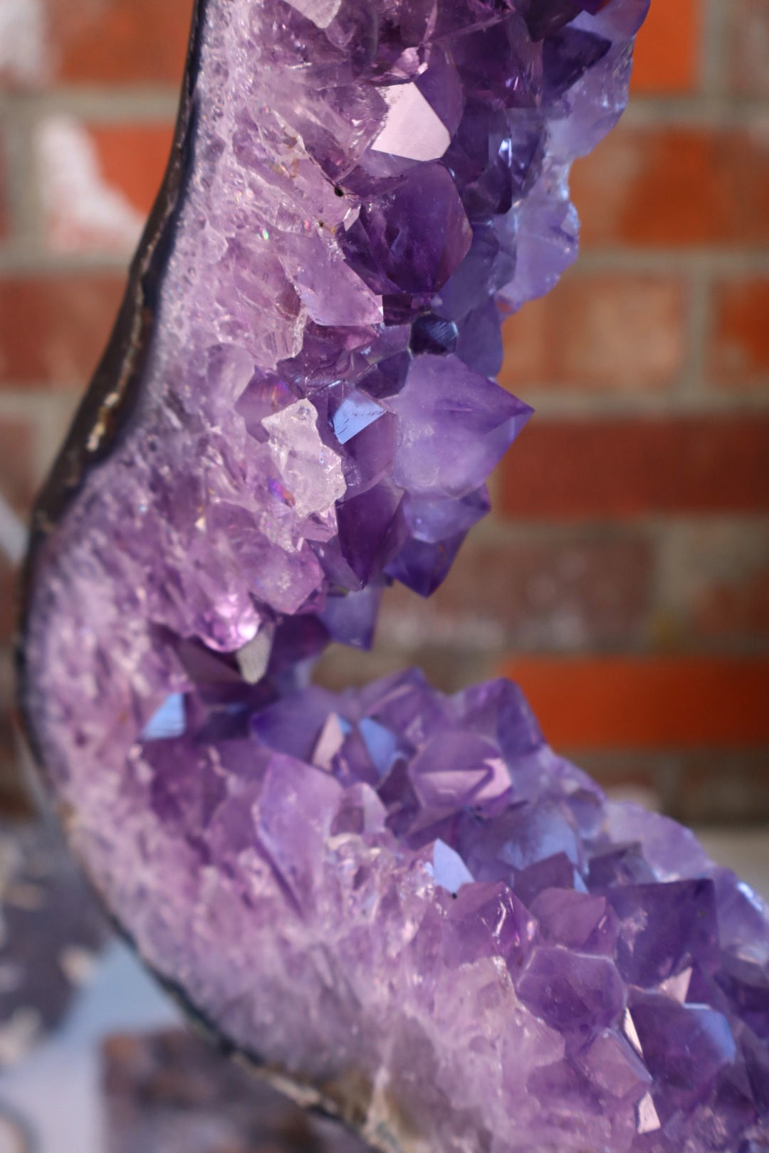 Amethyst portal rotative base