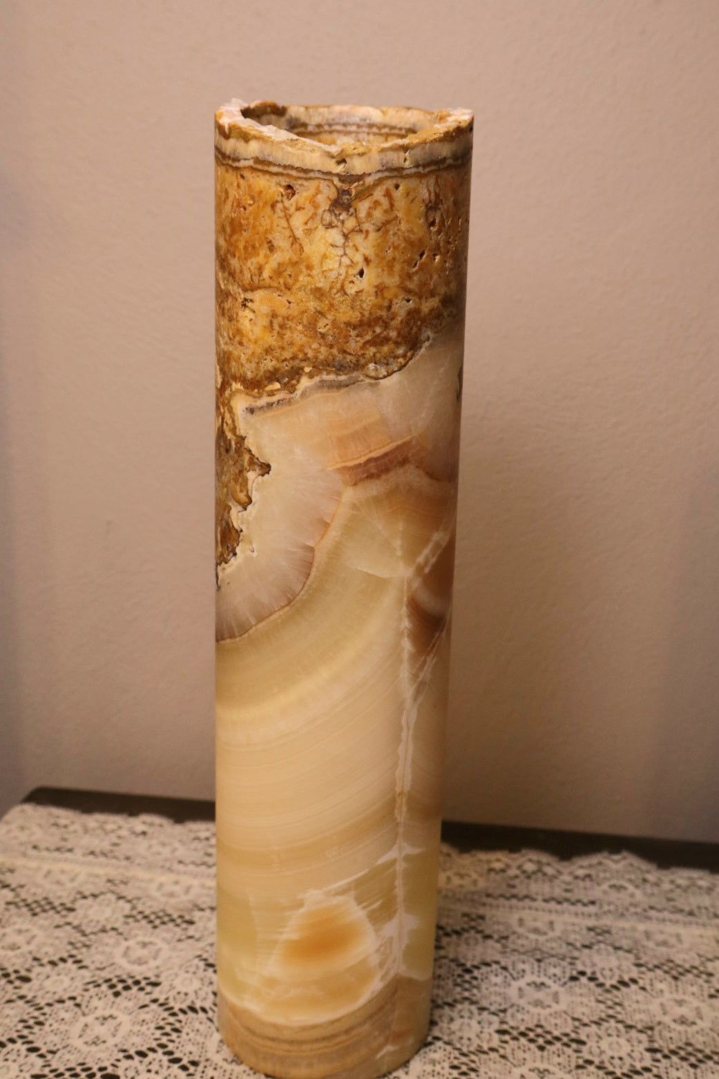 Onyx Lamp (B)