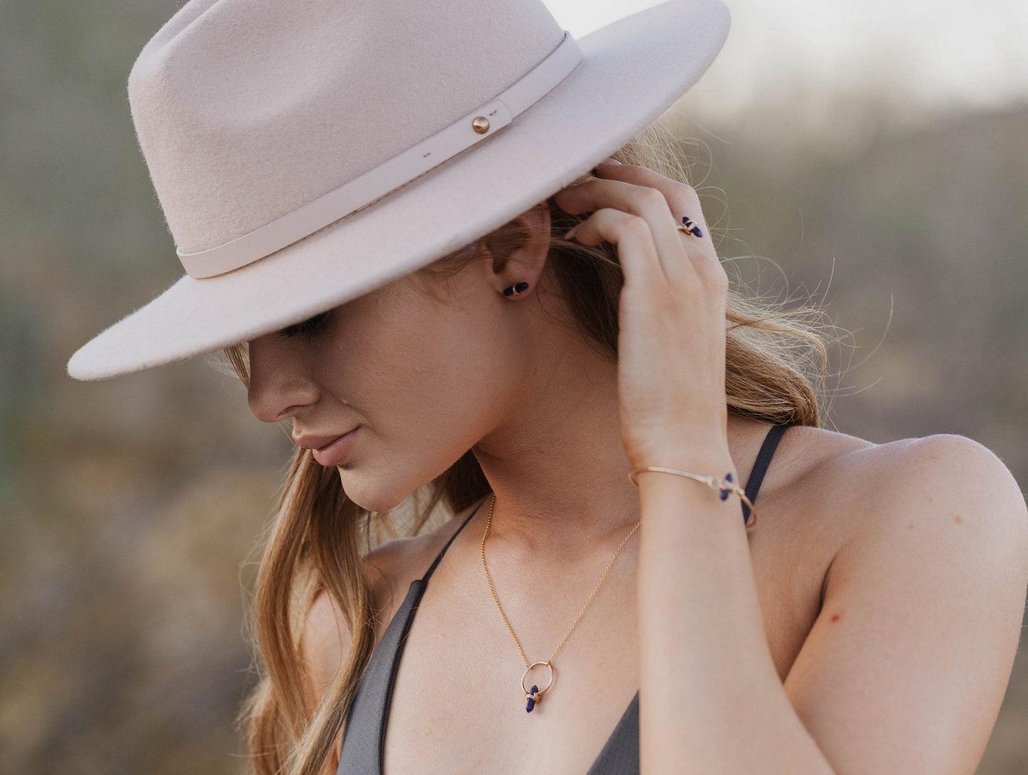 Crest Necklace - Smoky Quartz