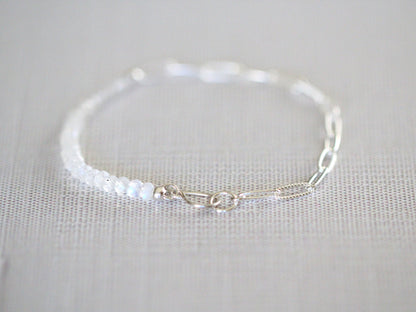Cara Beaded Bracelet - Moonstone