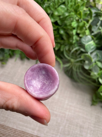 Crystal Sphere Holder