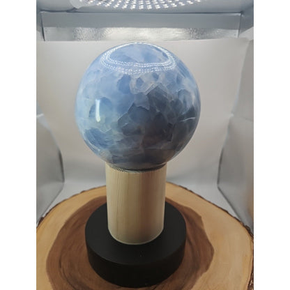 9.17LB Natural Blue crystalThe bal Quartz carved crystal decoration healing