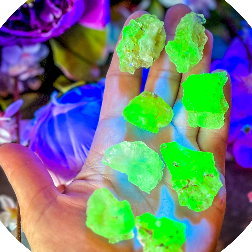 Hyalite Opal, Kryptonite,  Fluorescent Minerals