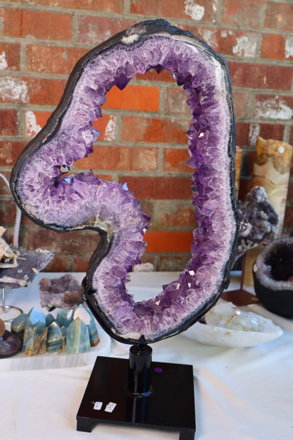 Amethyst portal rotative base