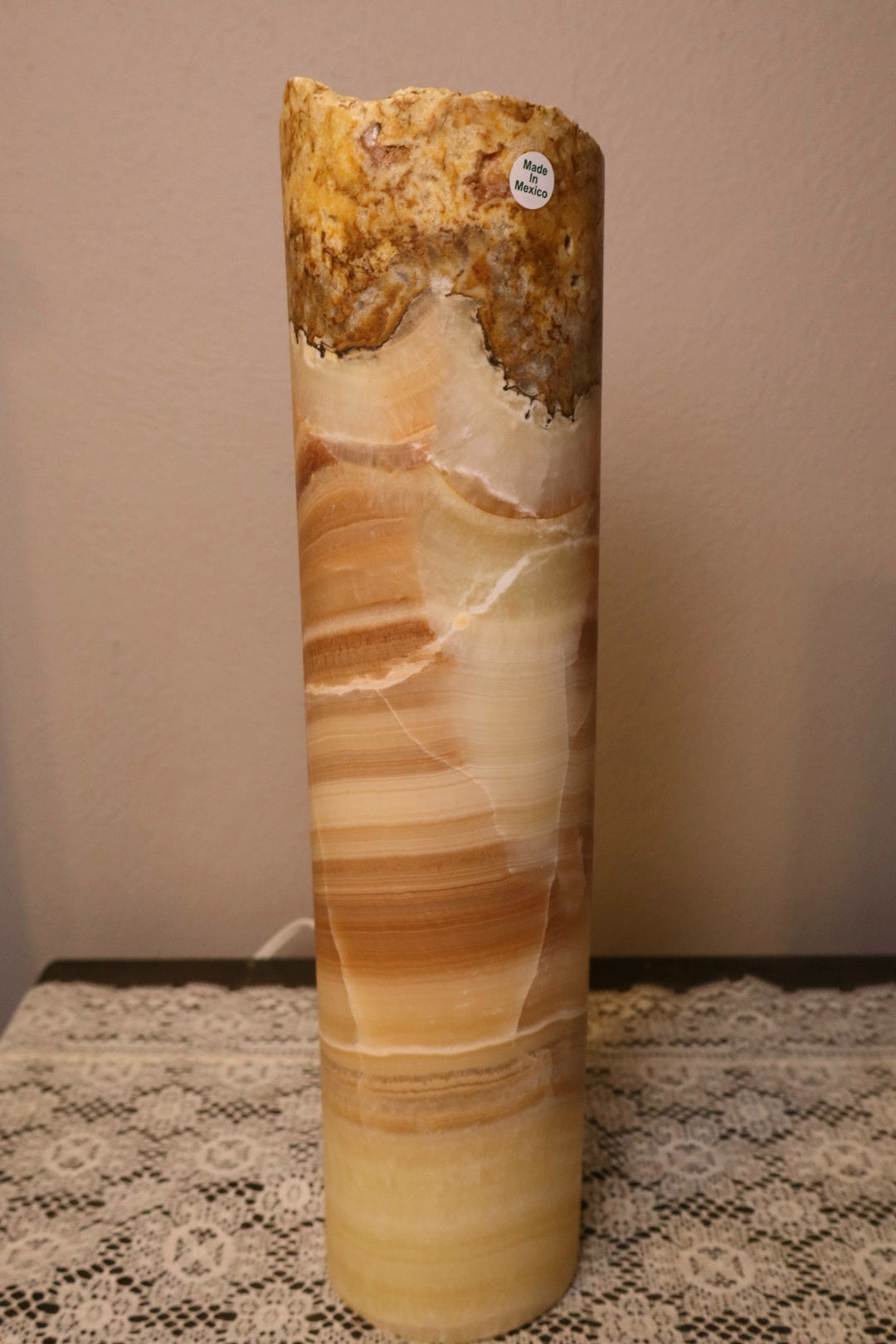 Onyx Lamp (A)