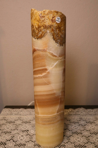 Onyx Lamp (A)