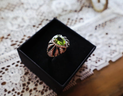 Peridot 925 sterling silver ring. Size 9