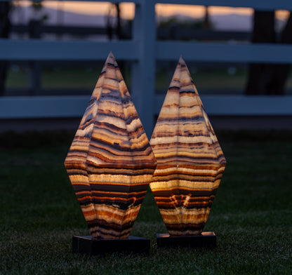Sahara Onyx Bi-Pyramid Sculptural Lamp Pair – Natural Stone Lighting